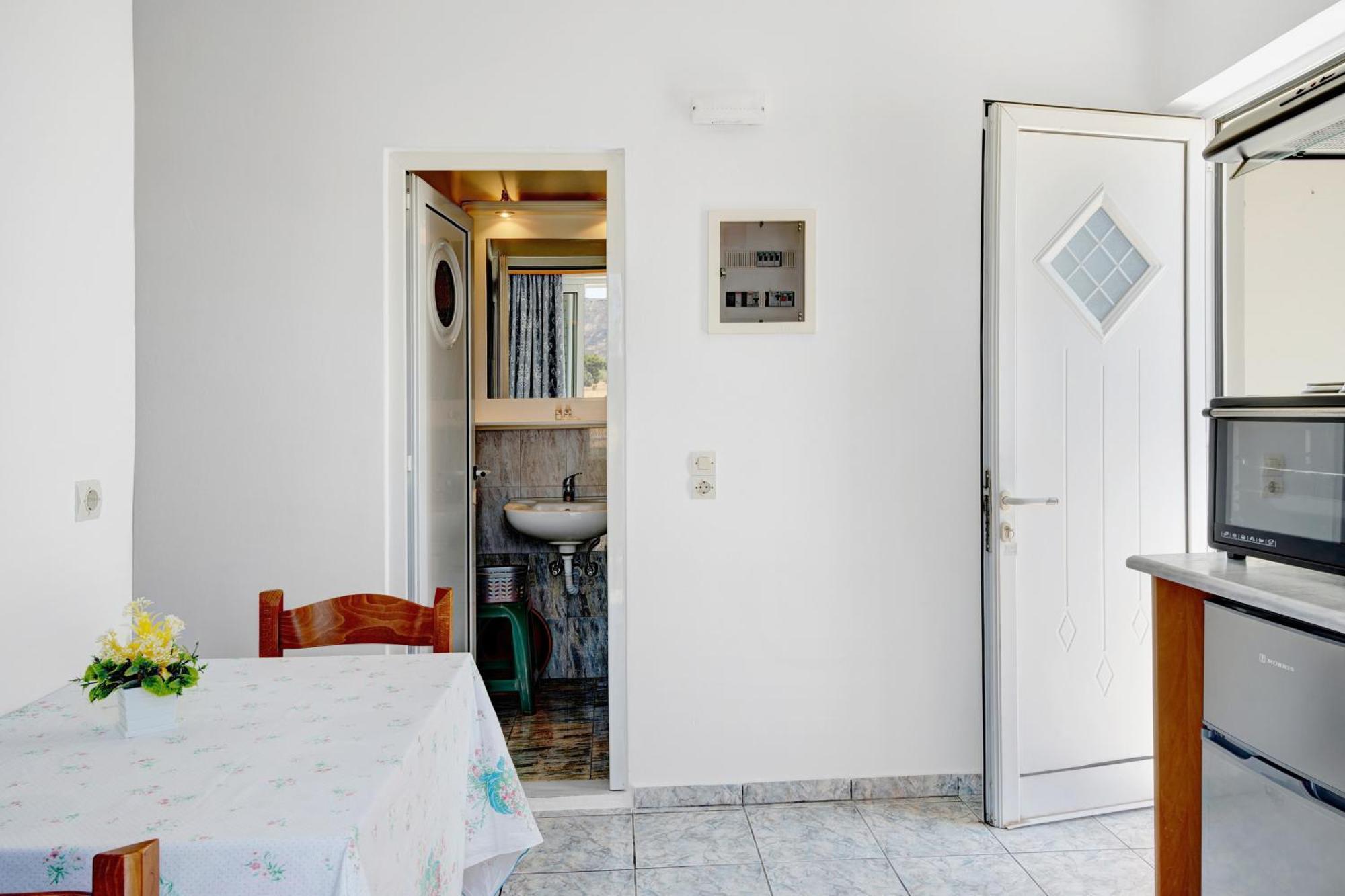 Athina Seaside Apartment Kardamena  ภายนอก รูปภาพ