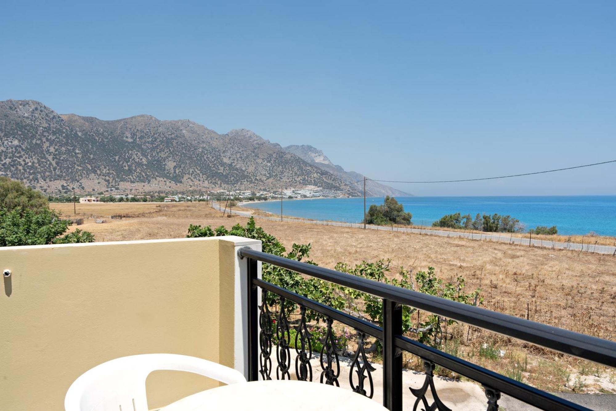 Athina Seaside Apartment Kardamena  ภายนอก รูปภาพ