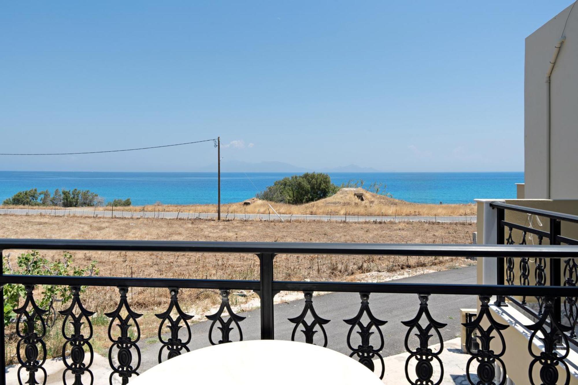 Athina Seaside Apartment Kardamena  ภายนอก รูปภาพ